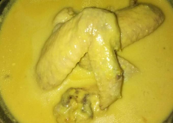 Gulai sayap ayam