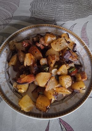 A picture of Potato cubes.