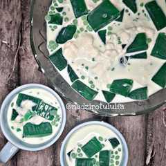 A picture of Buko Pandan.