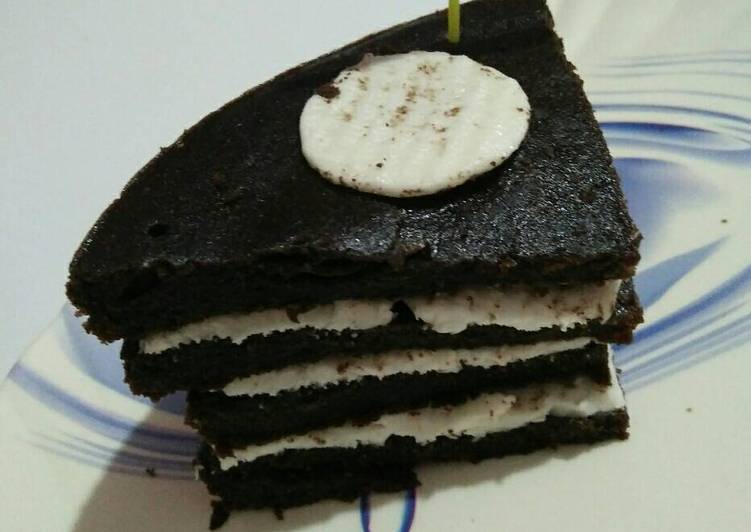 Step-by-Step Guide to Prepare Speedy Oreo biscuit cake