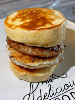 McGriddle’s 鬆餅豬柳蛋漢堡 的食譜成品照片
