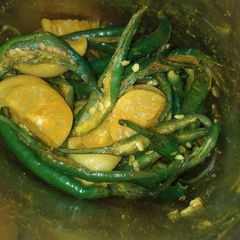 A picture of Lemon Mirch ka Pickle.