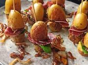 Une photo de mini pain burger
