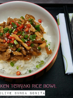 Foto resep Simple chicken teriyaki rice bowl