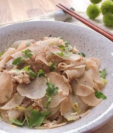 củ cải xào trứng