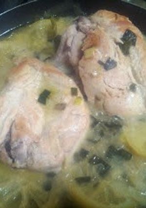 Una foto de Pollo al limón