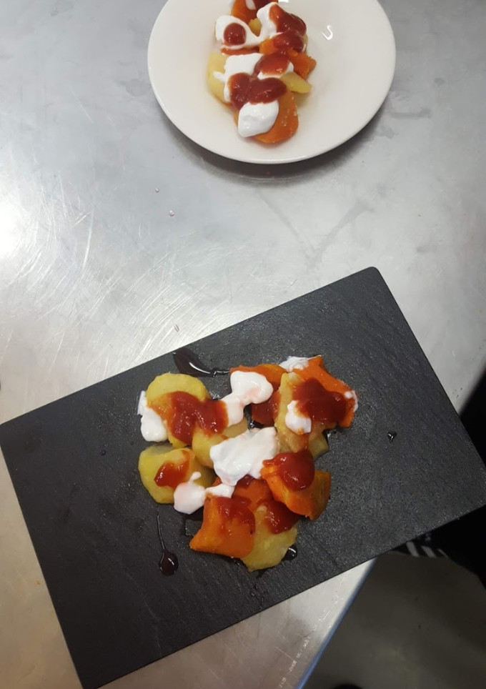 Una foto de Chips de boniato y patata