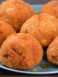 পুর ভরা পেঁয়াজের ডেভিল (pur bhora peyajer devil recipe in Bengali)