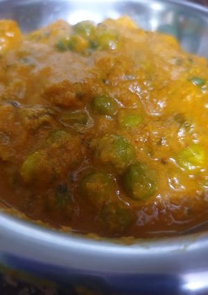 A picture of Matar Mushroom Malaidaar.