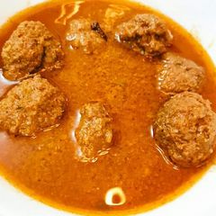 A picture of Koftay.