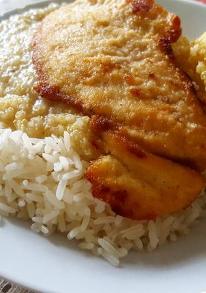 Una foto de Guiso de quinua con apanado de pollo