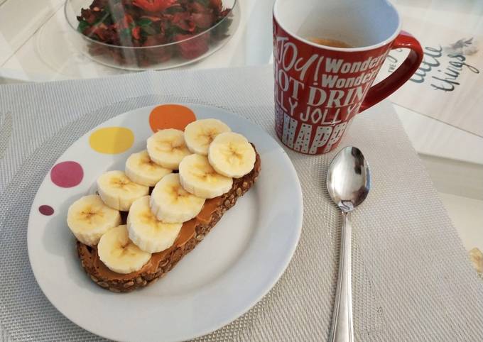 Desayuno fitness Receta de Gabriela Diez- Cookpad