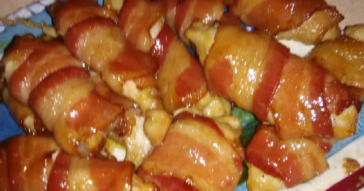 Brown sugar bacon wrapped chicken Recipe by Barbara Solyian Cookpad