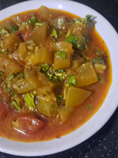 તુંબડી નું શાક રેસીપી મુખ્ય ફોટો