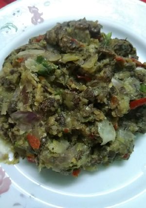 খোসা সহ ছোট আলু ভরতা রেসিপির প্রধান ছবি