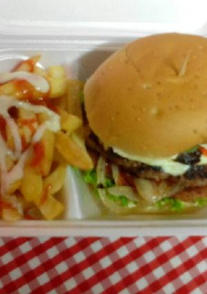 Una foto de Hamburgers (rm burgers)