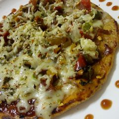 A picture of Healthy cheesy pizza.