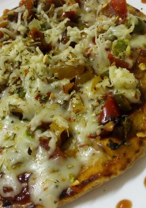 A picture of Healthy cheesy pizza.