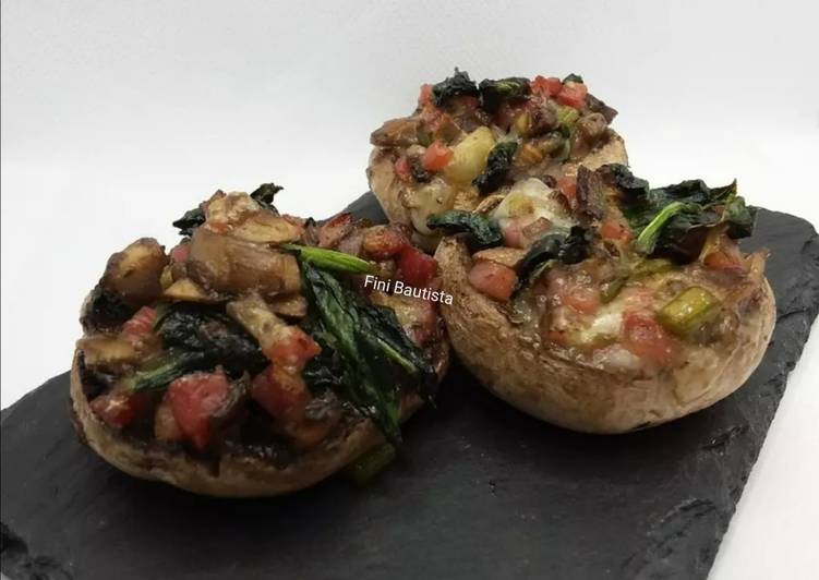 Champiñones rellenos de espinacas jamón y ajos tiernos