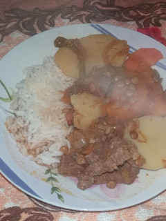 Una foto de Estofado de carne a la Mario