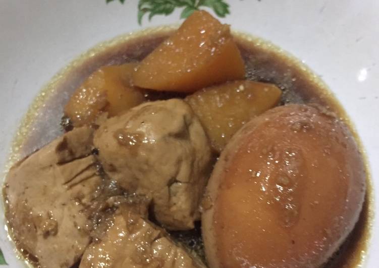 Semur telur, kentang dan tahu