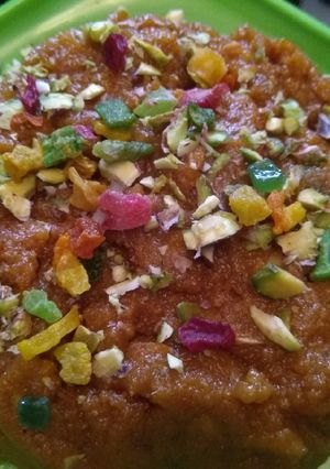 A picture of Apple Halwa.
