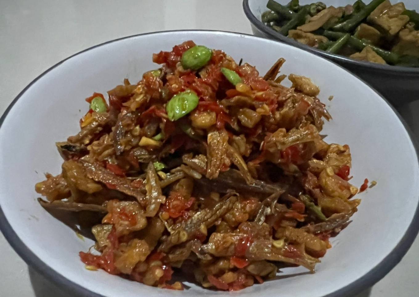 Ikan teri sambal dengan petai