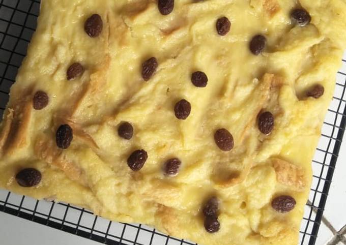 Cara Gampang Menyiapkan Puding Roti / Bread Puding yang Bikin Ngiler