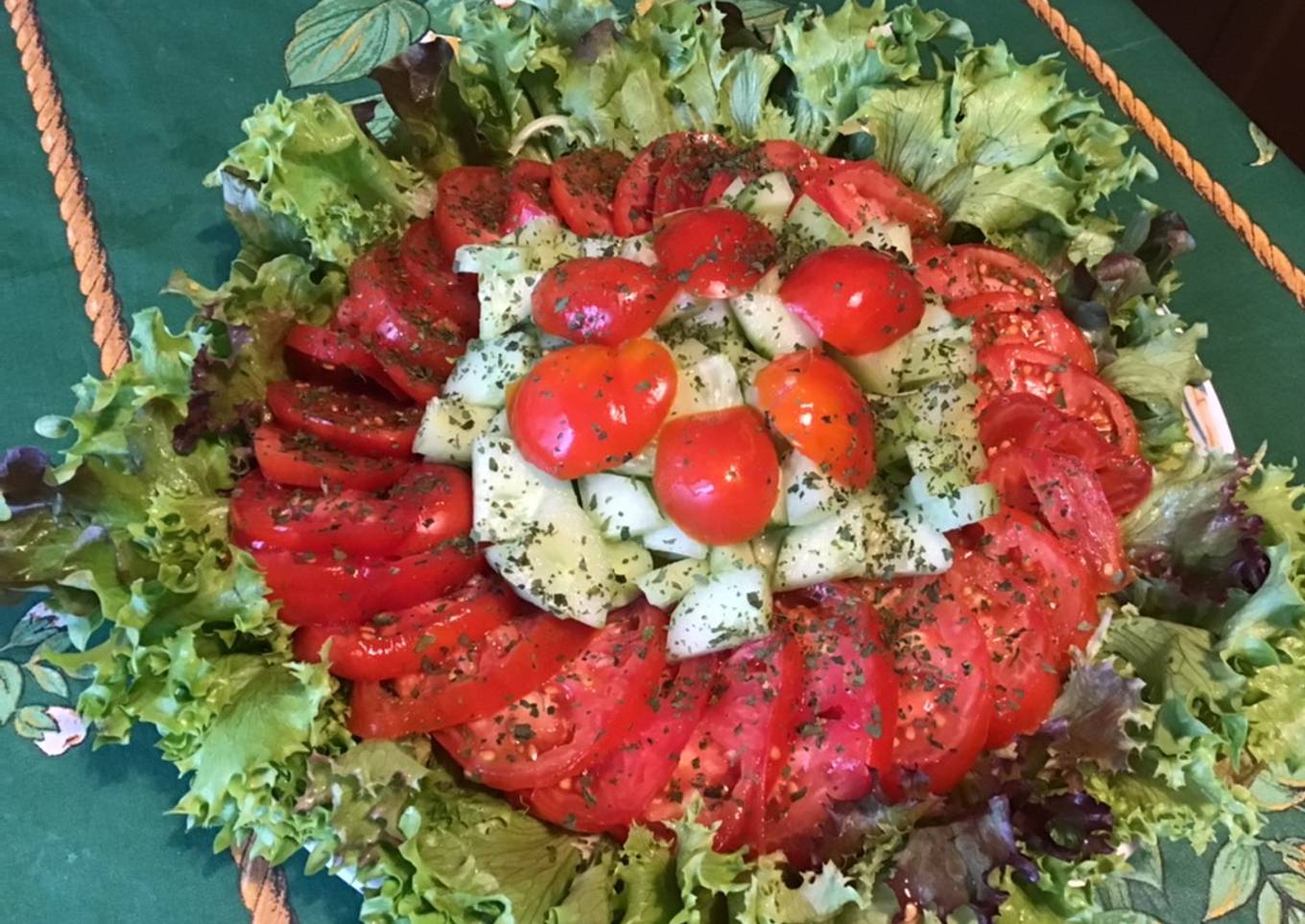 Salade de tomates du jardin