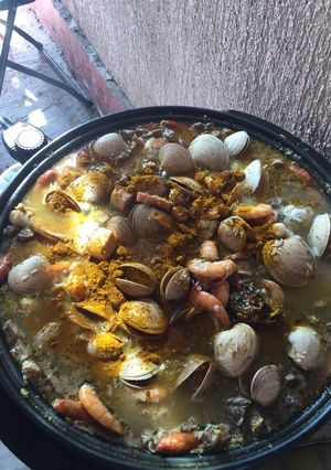 Una foto de Paella Bélica