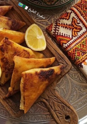 صورة لوصفة بوراك🇩🇿 ببقايا الدجاج