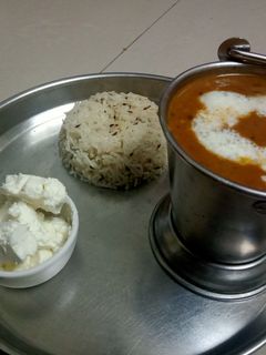દાલ મખ્ખની(Dal Makkhani Recipe In Gujarati) રેસીપી મુખ્ય ફોટો