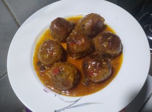 Una foto de ALBÓNDIGAS DULCES Receta de mi madre