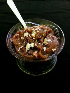 आटे का हलवा (atte ka halwa recipe in Hindi) रेसिपी मुख्य फोटो
