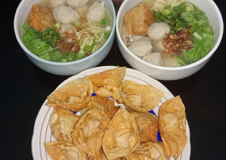 Bakso ayam kuah