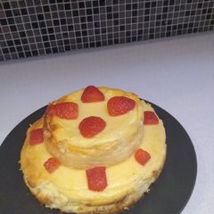 Simple London Two Tiered Cheesecake A picture of Simple London Two Tiered Cheesecake.