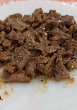 Una foto de Carne a la mostaza