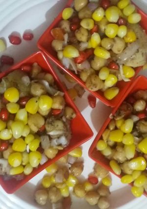 A picture of Boil Chane and Sweet Corn Chat.