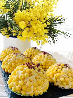 Foto di Mimosa Cake