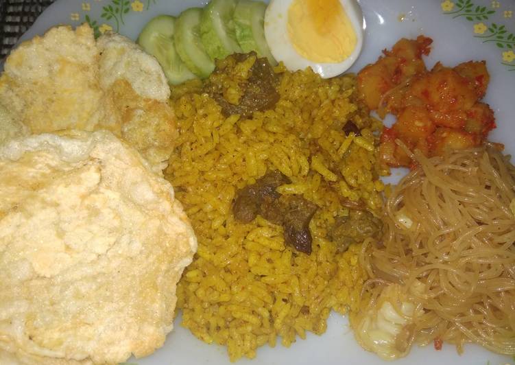 Resep Nasi Kebuli sapi yang Bisa Manjain Lidah