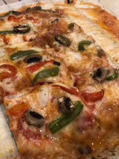 Una foto de Pizza con base de Pollo