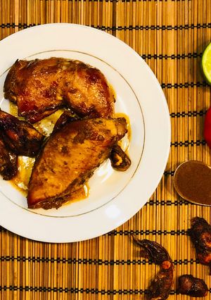 A picture of Coffee-tamarind chicken.