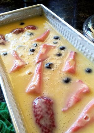Una foto de Budín básico con frutos rojos
