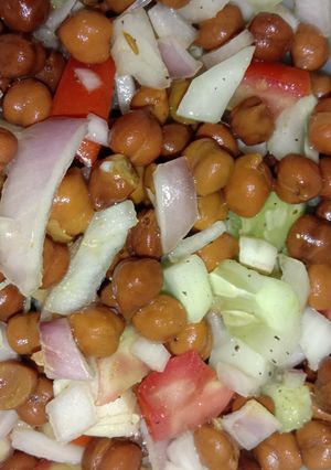 A picture of Chana chaat.