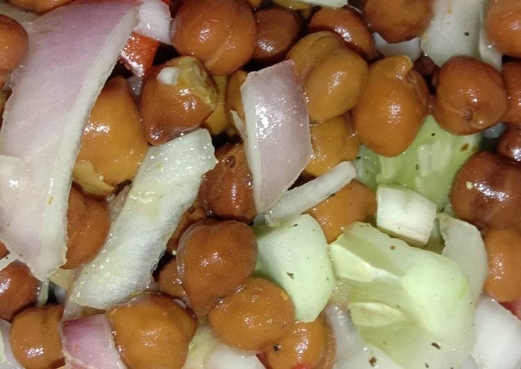 Recipe of Award-winning Chana chaat Cooking Basics for Newbies