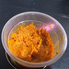 A picture of Mango chutney.