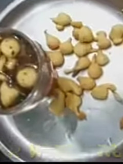 इमली का खट्टा मीठा पन्ना या पानी रेसिपी मुख्य फोटो