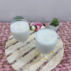 A picture of Banana milk shake.