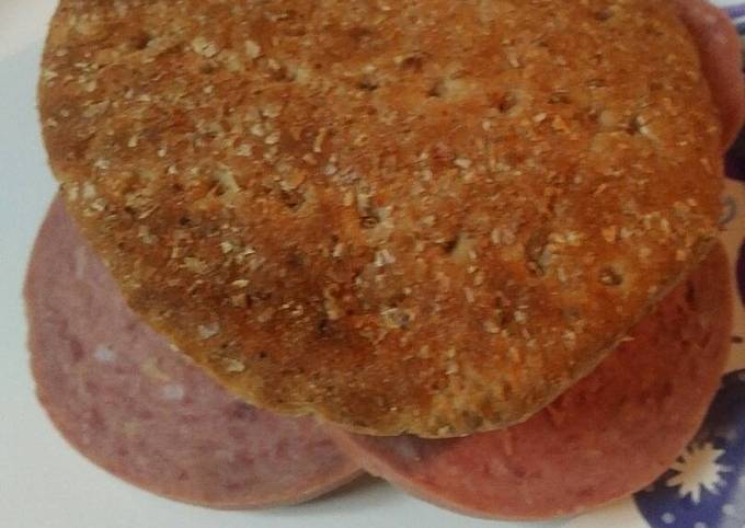 Simple Way to Make Quick Salami Flatbread Sandwich