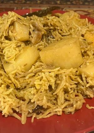 A picture of Aloo pulao.